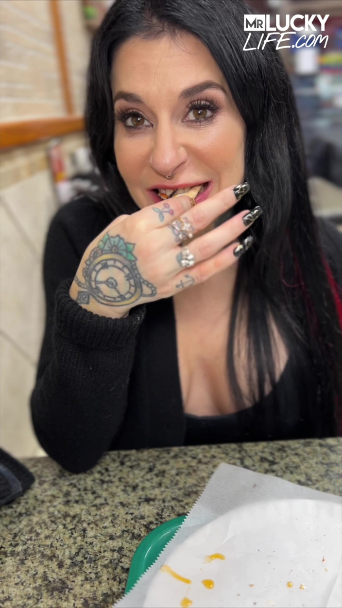 MrLuckyLife: Bad Girl in Brooklyn