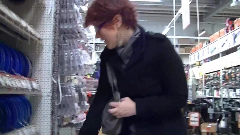 Popp Sylvie: It is not allowed in shop