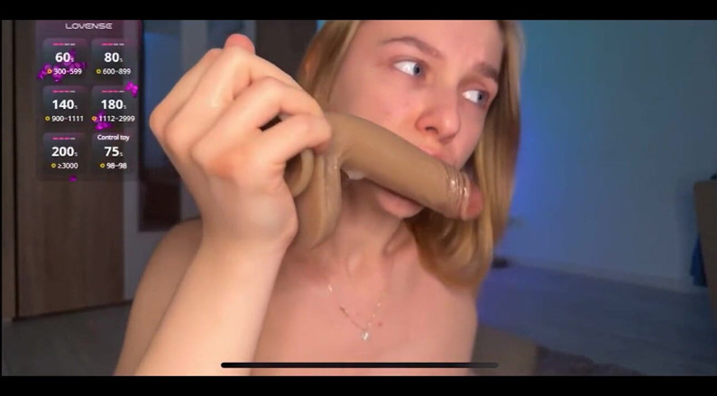 JuiceLussie: Amazing Blowjob with Big Dildo