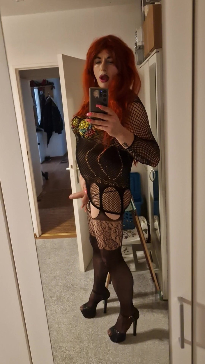 Karlalovesex: Prepare-se para um vibrador escancarado