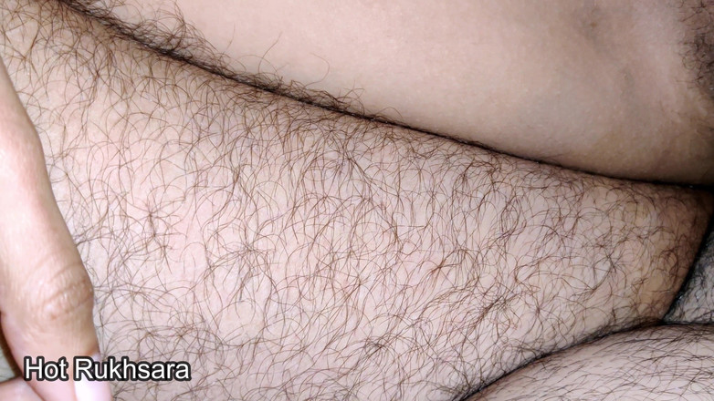 hot_rukhsara: Pembantu india ngentot habis-habisan saat istrinya lagi nggak di rumah