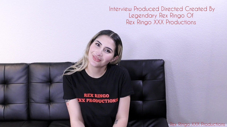 Rex Ringo XXX Productions: După scene cu vedeta Dahlia Noire