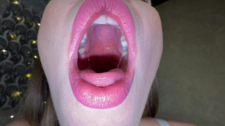 Hottie goddess: Deep Throat Slime Extrakce: Ultimátní slintání a výstřik do hlenu