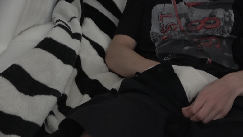 Rushteinn: I destroyed my blanket with cumshot