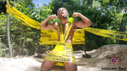 Arthur Eden aka Webcam God: Attention bite au travail (4k)