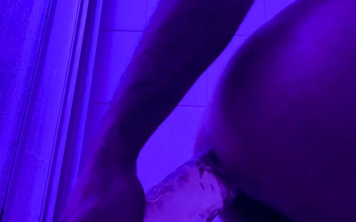 The shower boy: Dildo Riding in the Shower! Creampie