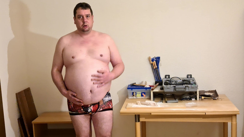 Pascal Dichter: The perverted poet jerks off in the workshop