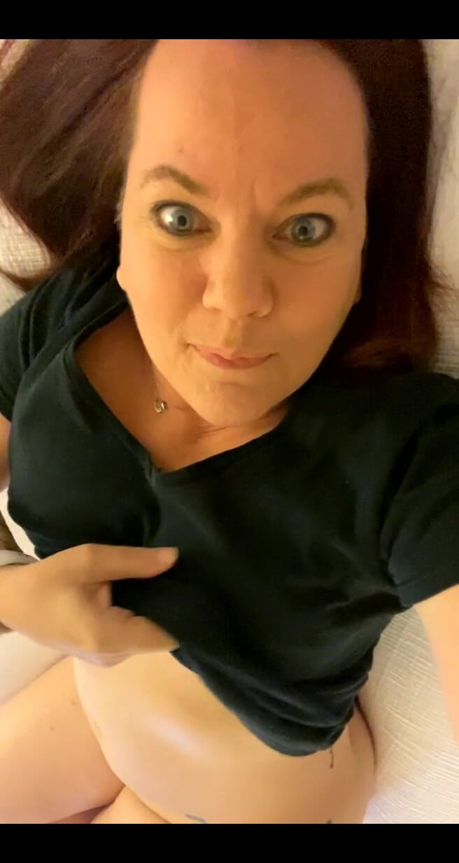 Ms Amanda: Toket yang ditindik