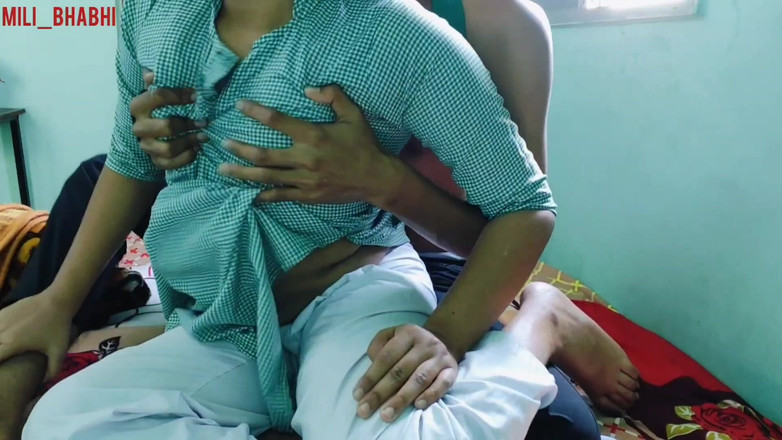 Mili bhabi: Little Indian 18 Year School Girl Bunk Her Class for Give...