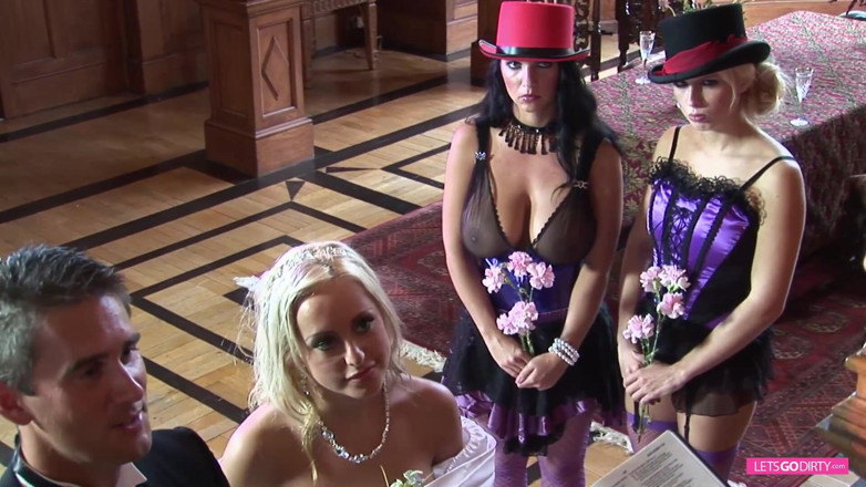 Mydirtyxxx: Orgy with the horny bride and vampire sluts