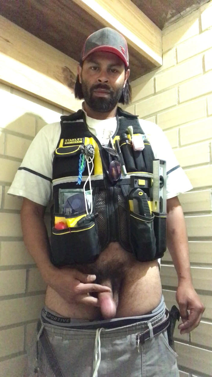 i7Bernard: Працювати.