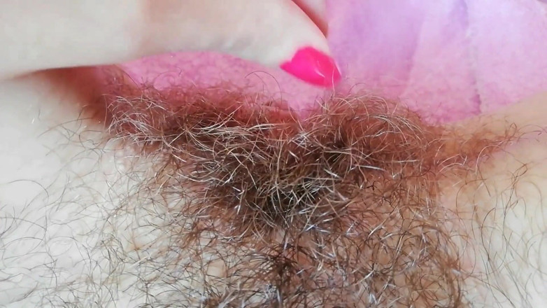 Cuteblonde666: Close up big clit hood scretching pulling