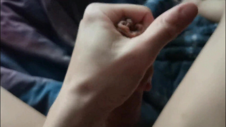 SEXY_GUYBEST: Morgenmassage des Penis und des großen Penis setzt Gleitmittel von Überregung...