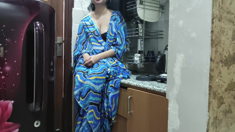Saarabhabhi6: Indian Stepmom Watches and Enters Her Stepson's Kitchen to Fuck...