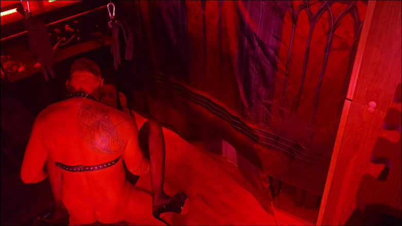 Relaxsextime: カップルのブランコに乗って