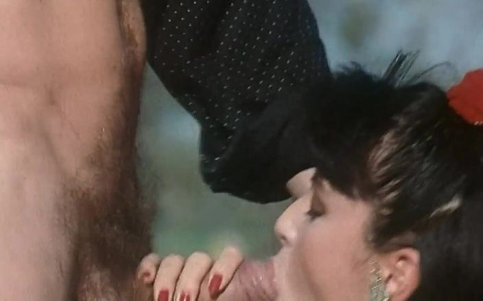XTime Vod: Very hairy vintage pussy licking fucking