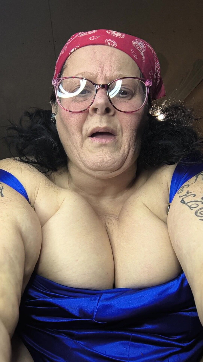 HerculesnVENUS: Mästare att jag är så stygg att jag slet mina blå...