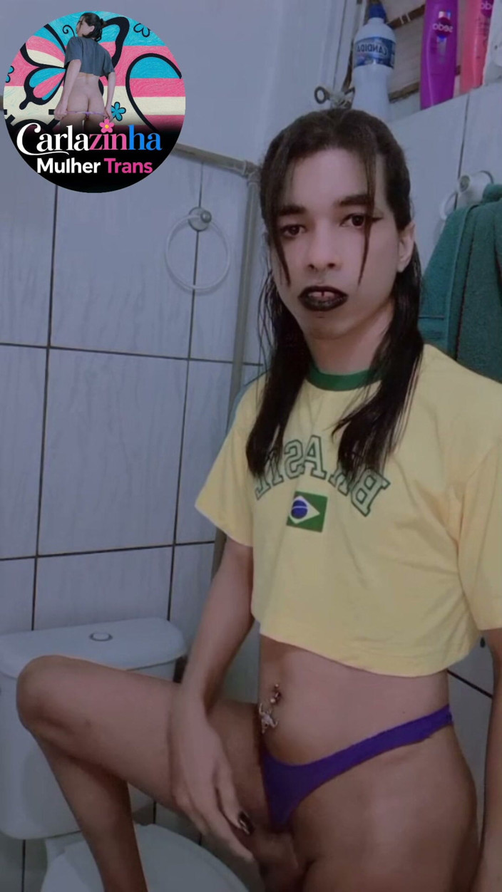Srta. Carla: Es Escritora Mujer Trans Desnuda Y Le Encanta Chupar Pollas