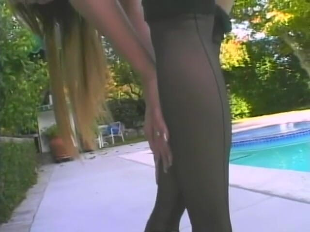 Porncentro: Her tits drives the man crazy and horny