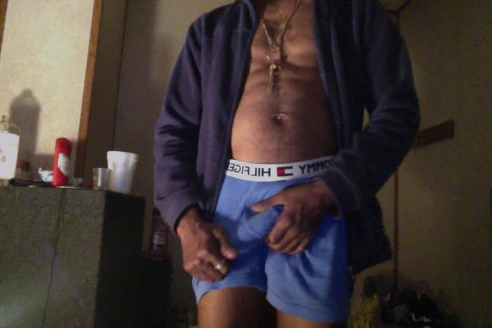 Slimthugganc: ビッグディックを撫でる