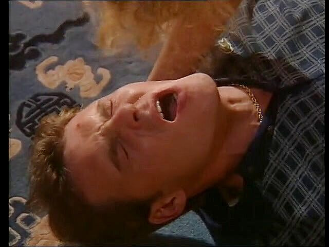 Xtime Network: 完美的荡妇和一个幸运的家伙搭讪