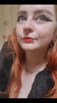 Serving You Morticia Addams Vibes