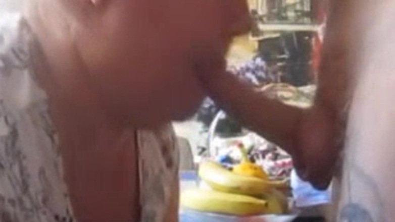 Zona901: Kouření tohoto ptáka je moje oblíbená věc a sleduji ho,...