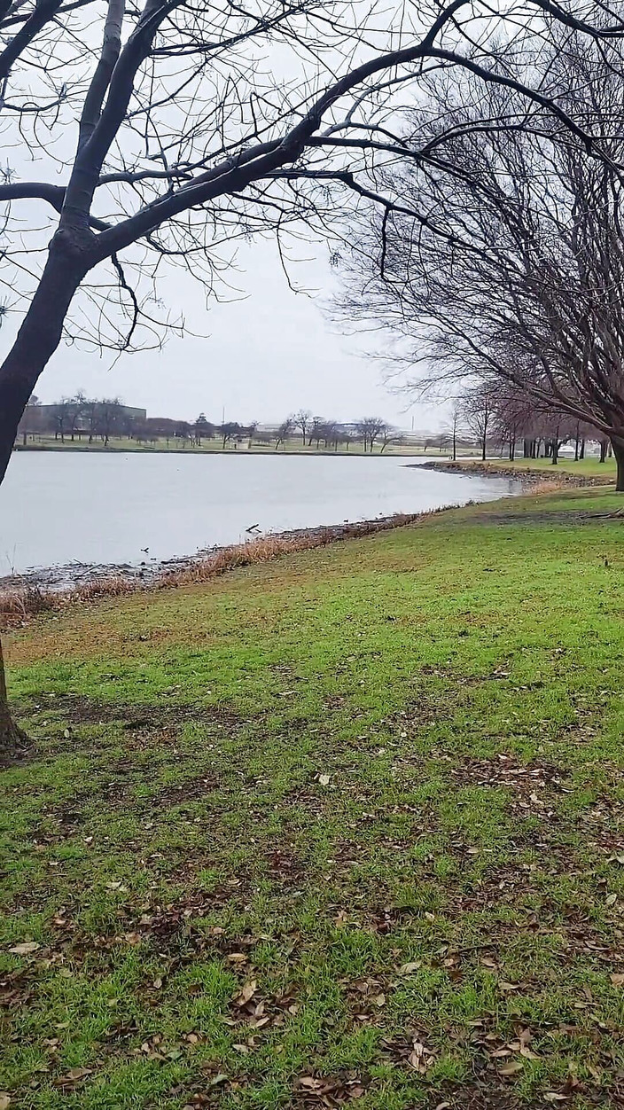 UrethralSound: 2 wibratory cewki moczowej w wannie hotelowej Dallas z wytryskiem