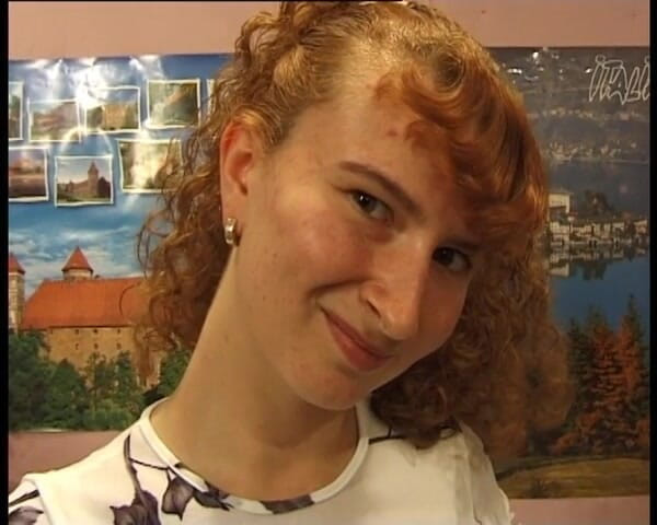 YOUR FIRST PORN: Honig Bienchen 4 - Rothaarige Gina Honey Bees 4 - Redhead Gina