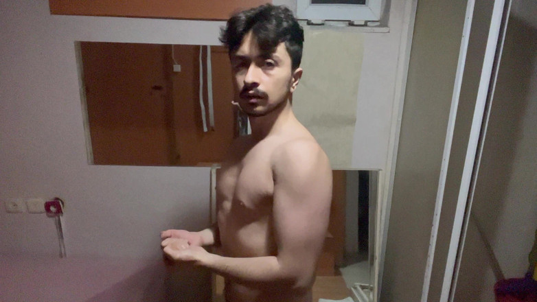 Pussyrider64: Hot Body