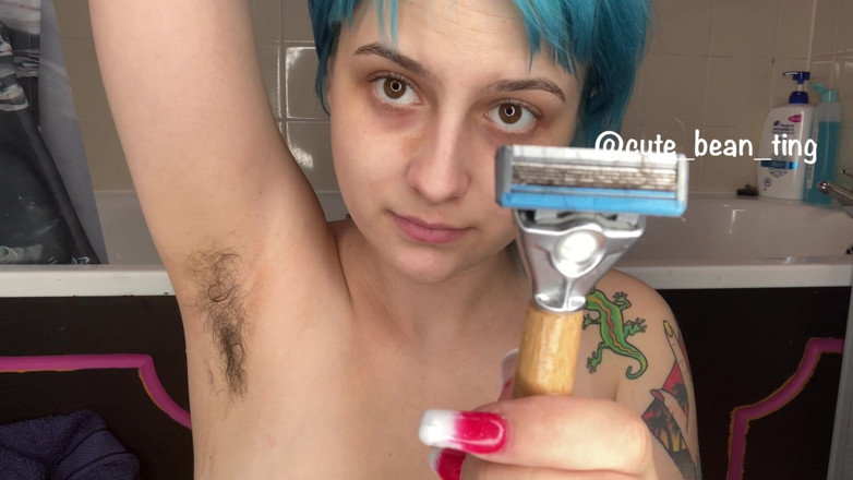 Alice Bean: Watch Me Shave