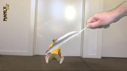 Manlyfoot: Siksaan menggelitik raksasa - untuk pria kecil - manlyfoot - menyusut menggelitik dengan...