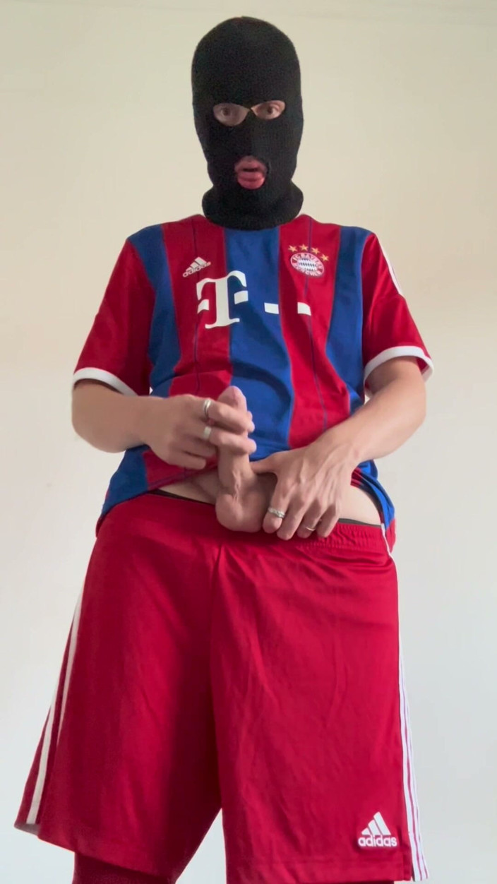 Axton Drake: Horny Bro Comes Home From Soccer Practice