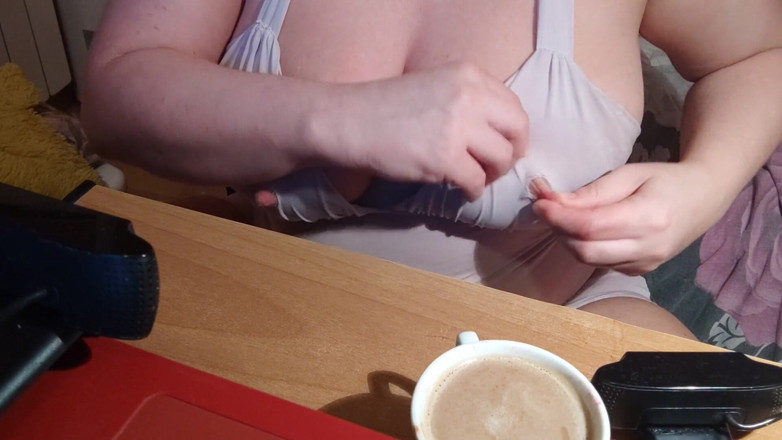 Putarankahotmilf: Nipple fetish