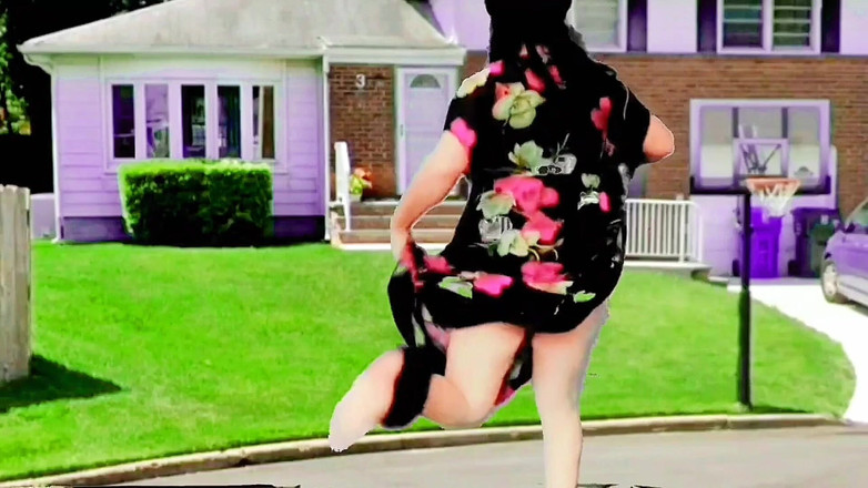 Kitty_Cross: Un travesti à gros cul vous fait désirer plus