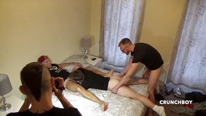 Home web camera: Slut boy double fucked and gets double creampie