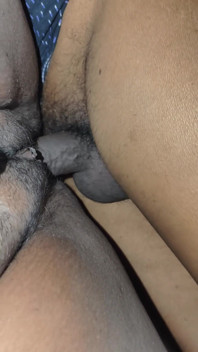 Ciao cari oggi mi trovo in una bella esperienza di scopata di lato