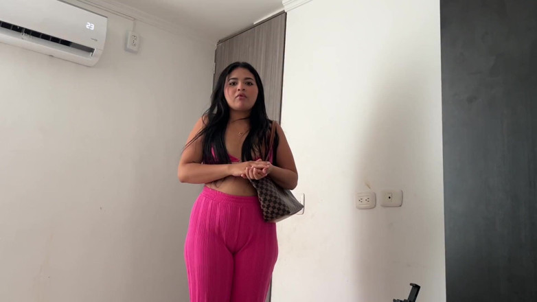 Yohamedi: Stepsister Offers Sex in Exchange for a Favor