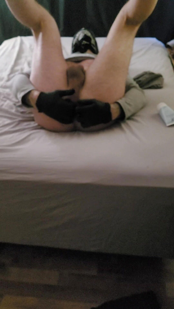 Rudedog22: Gioco con la mia sborra parte 2 con fine