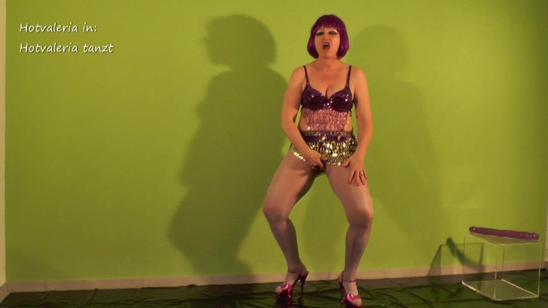Hotvaleria: ホットヴァレリアの踊り