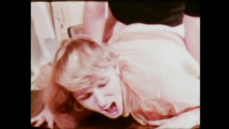 Vintage Usa: Винтажный сумасшедший секс для блондинки-шлюшки в любительском видео