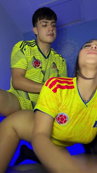 New Challenge of the Stickers of the World Cup Album That Ended in Epic Orgasm