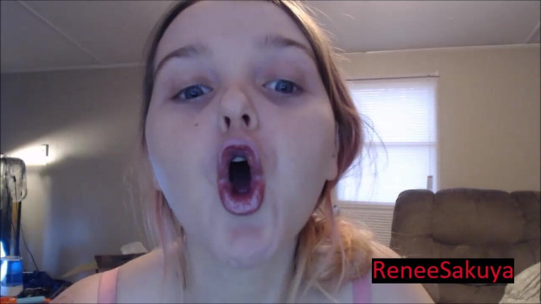 Renee Sakuya: 립스틱 입 페티쉬 바르기