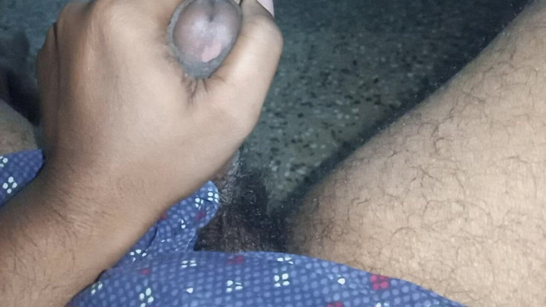 Fucking my wife: Ragazzo gay africano succhia le tette e i capezzoli della...