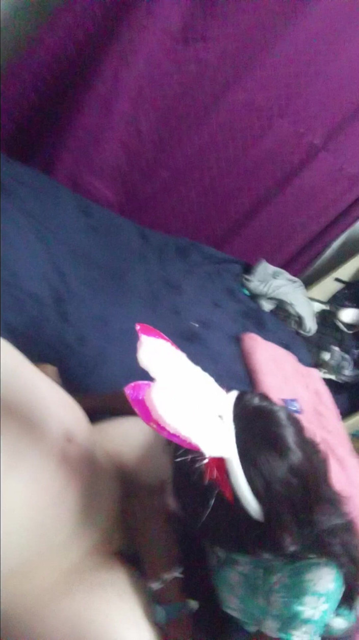 hothouse18xxx: Yaramaz Bir Prenses Okuldan Önce Üvey Babasına Güzel Sakso Çekiyor