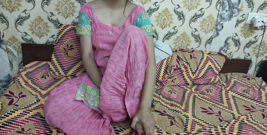 Saarabhabhi6: Cerita seks dan roleplay buatan sendiri India