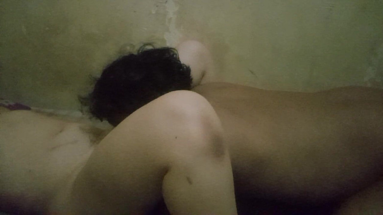 Angelina Pop: Slickar POJKVÄN: s fitta tills squirtande