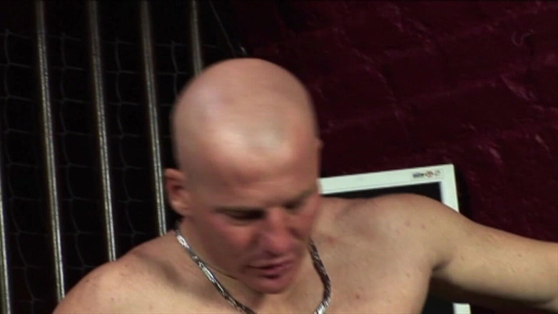 Masters Vs. Slaves: Rohe muskel-kerle in dominanter ficksession