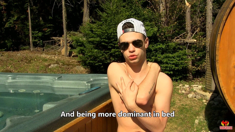 Phoenixxx: Trong ánh nắng mặt trời với zack gợi cảm