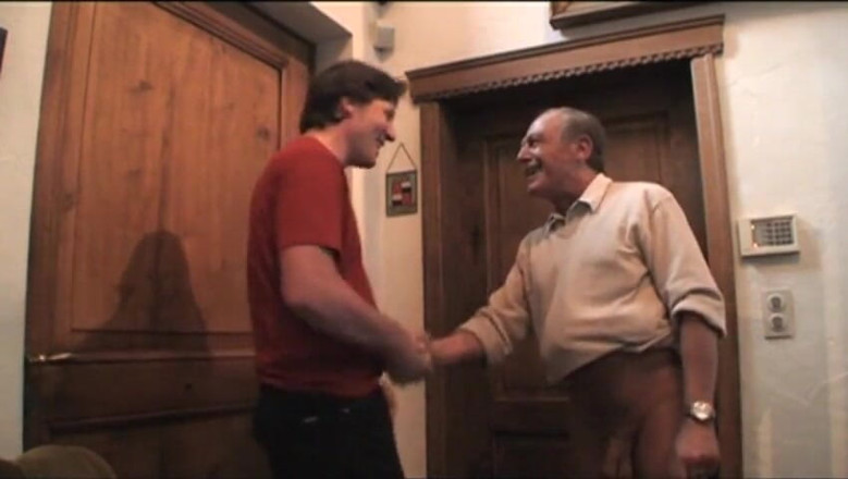 Real Home Made: Old and young pussy fucking home party